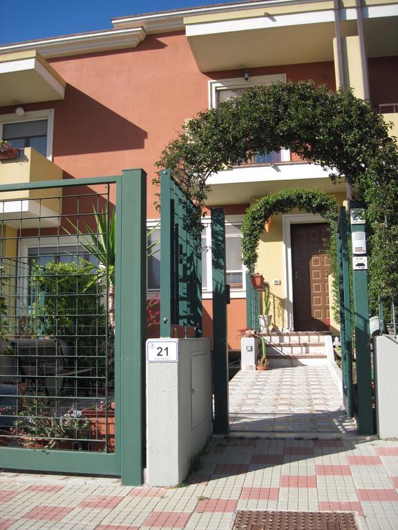 Sweet Sardinia Apartment R2968 Elmas Habitación foto